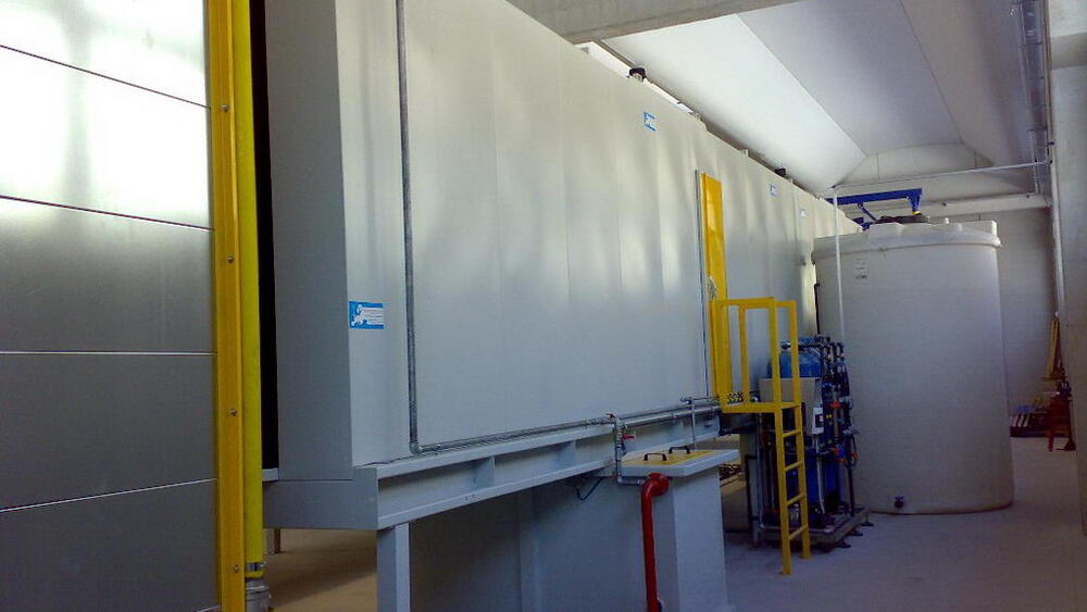 Photo of the pretreatment tunnel with demineralized water system