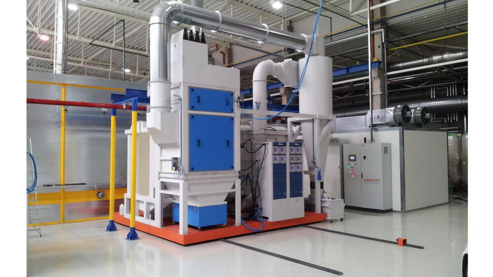 Photo of a booth on a mobile platform for color change without stopping the line