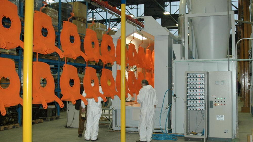 Photo of a plastic powder coating booth